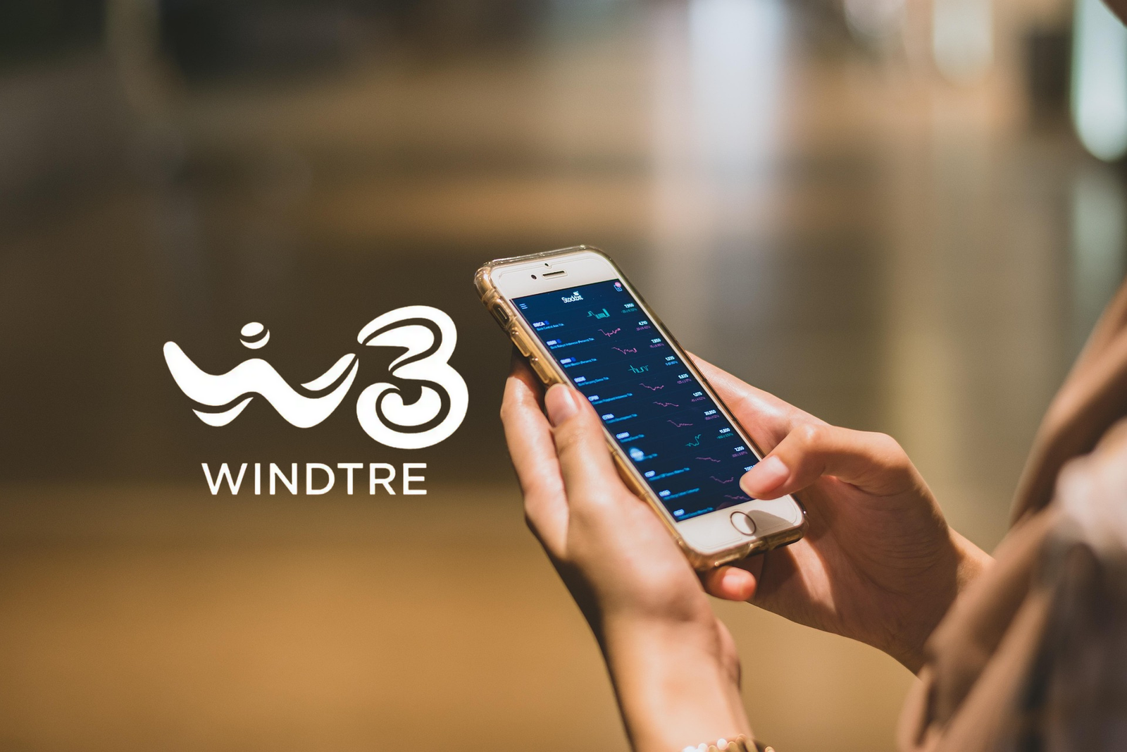 WindTre e Compass finanziamento smartphone a rate